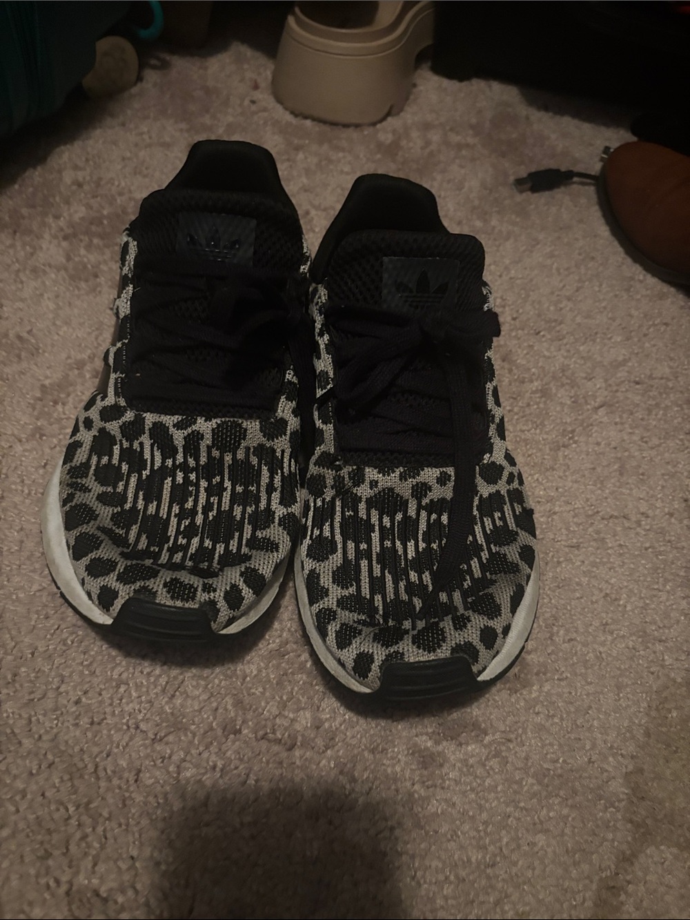 adidas women’s  Black leopard Patterned Knit Sneakers